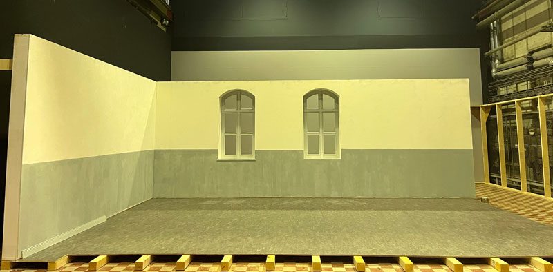 nachher_Bodendesign-by-Vito-Ragusa-Vinylboden-Weltkulturerbe-Völklingen-das-Lehrerzimmer